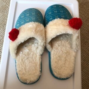 Slippers - cozy and brand new!